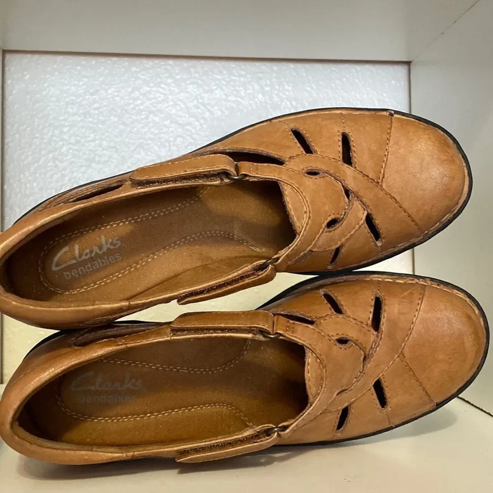 Clarks bendables womens